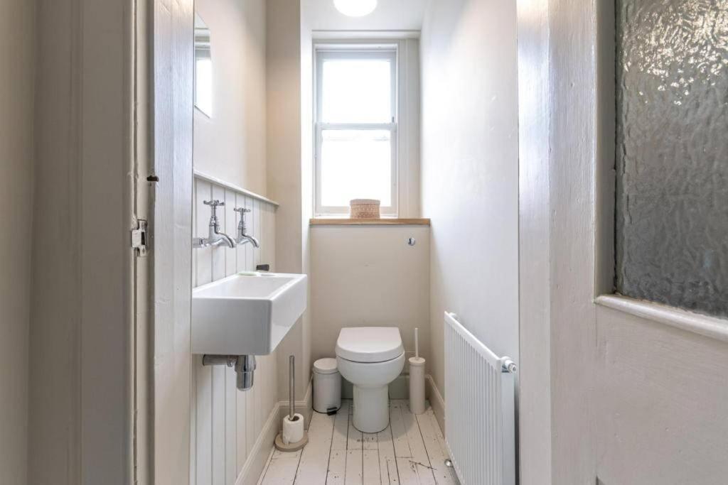 The Perfect Home On Royal Mile Edinburgh Exterior photo